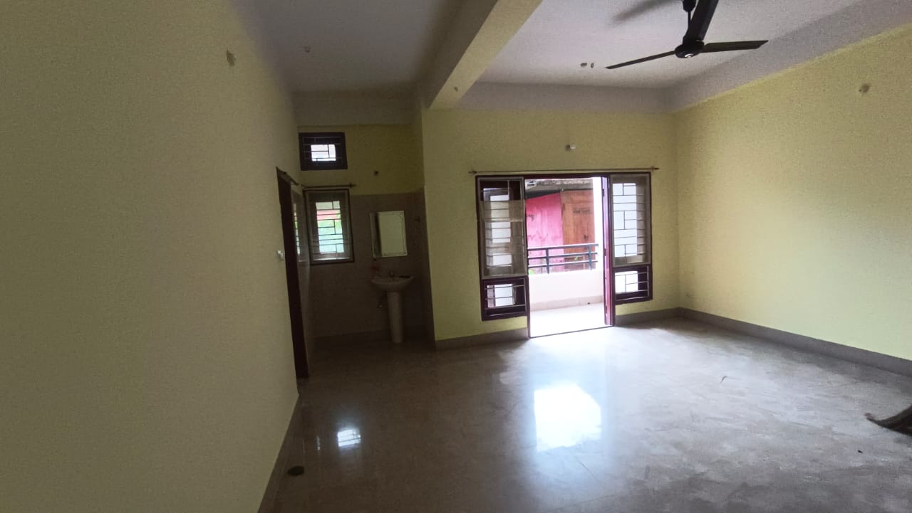 Unfurnished 3bhk in Hatigaon, Guwahati, Assam, India for Rent